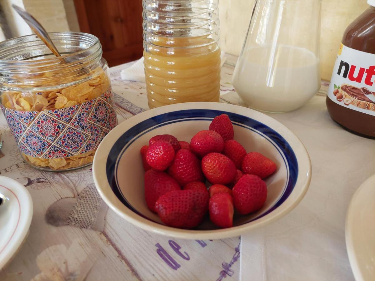 Mj Farmhouse B&B ซากฮรา ภายนอก รูปภาพ