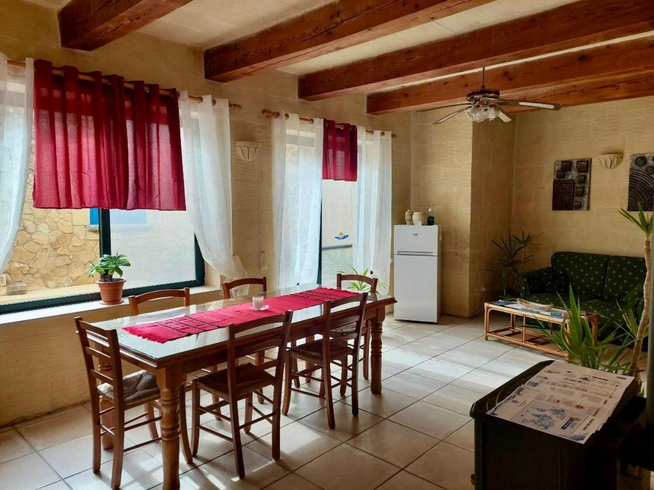 Mj Farmhouse B&B ซากฮรา ภายนอก รูปภาพ
